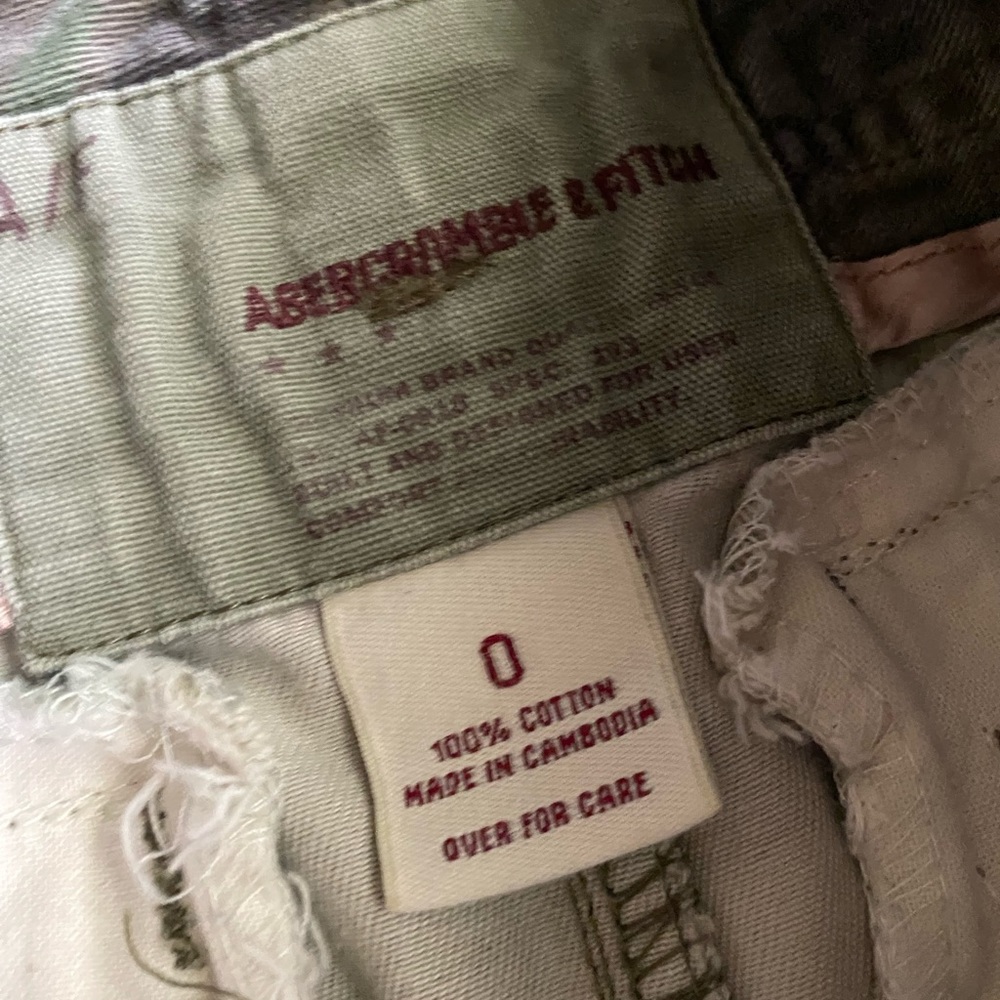 Abercrombie camo skirt - Picture 6 of 12